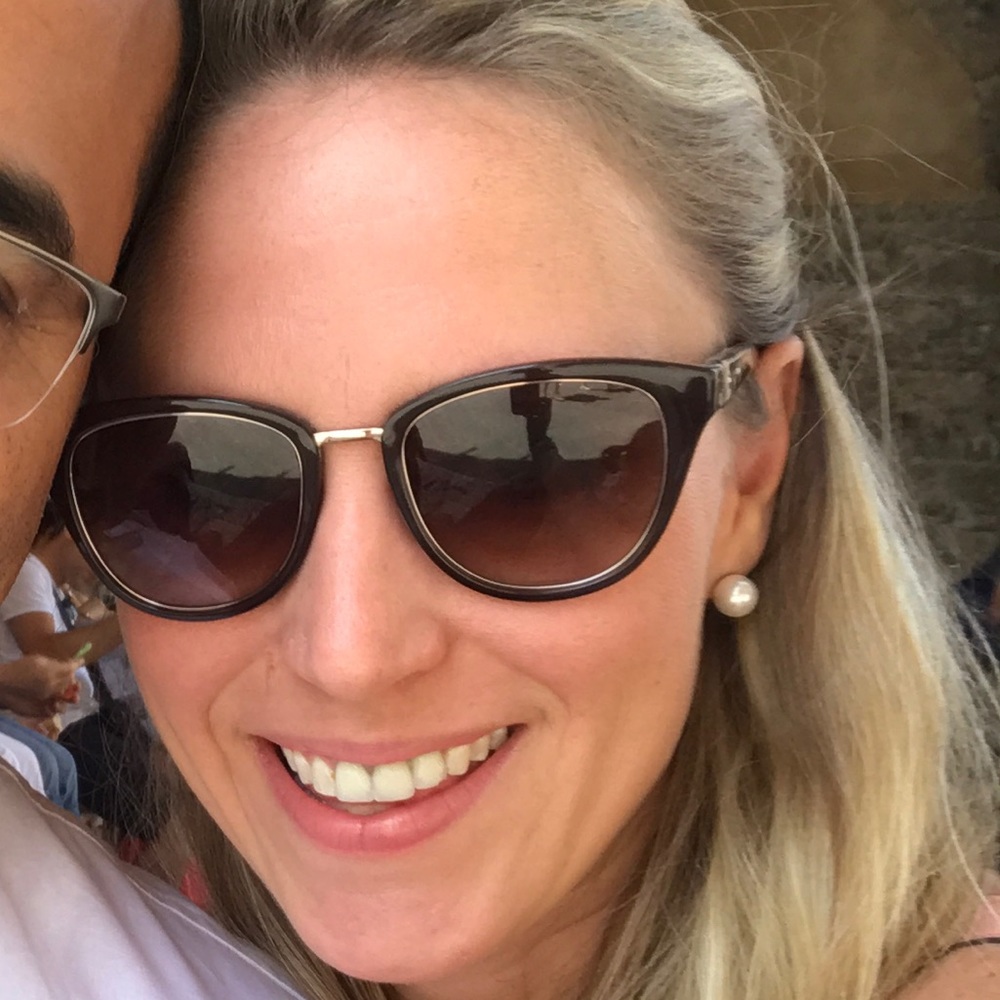 Meet your Posher, Rachel